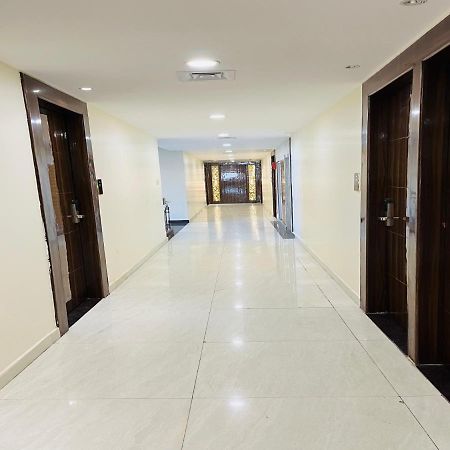 The Grand Lajja - All Staff Vaccinated Hotel Bahadrabad Luaran gambar